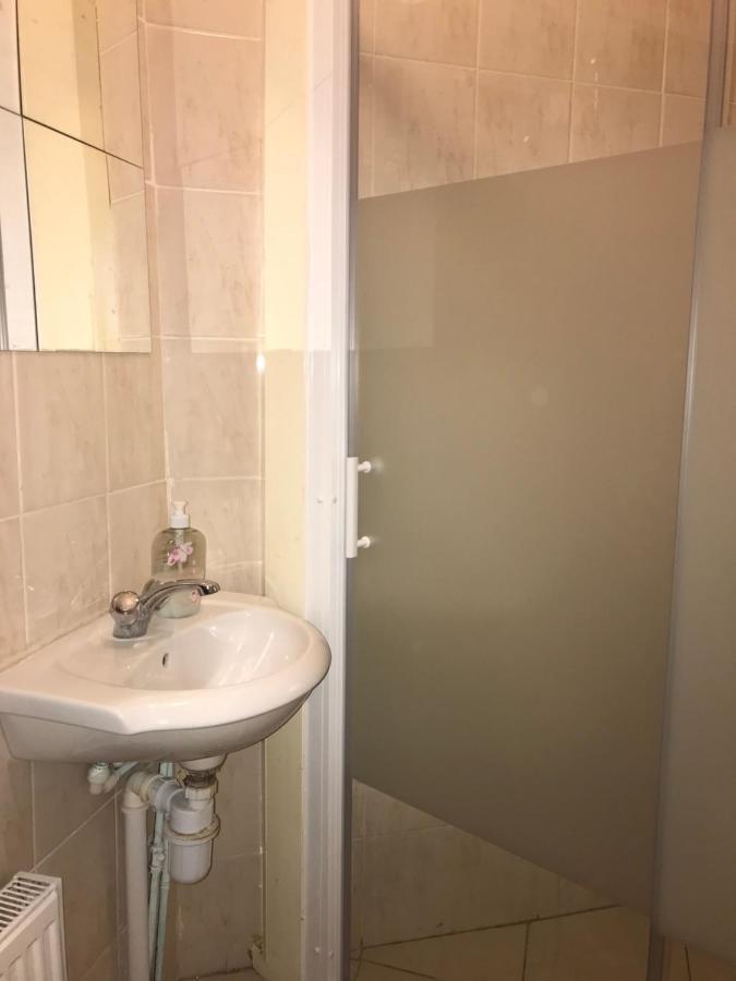 Lovely Budget Double Ensuite In Bricklane London Exterior photo